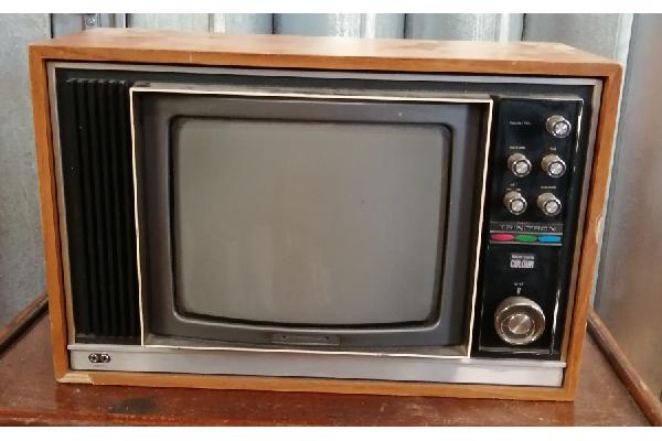 AV130