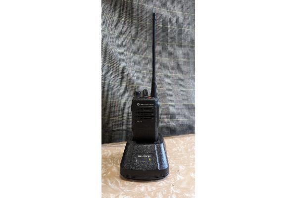 AV153