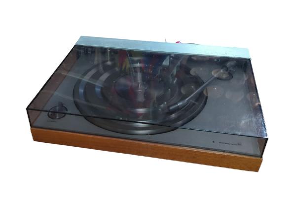 AV198