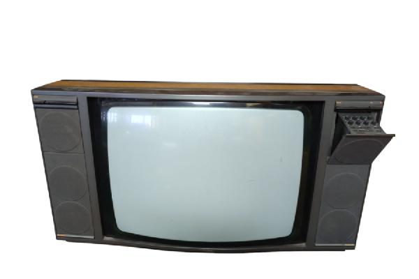 AV201