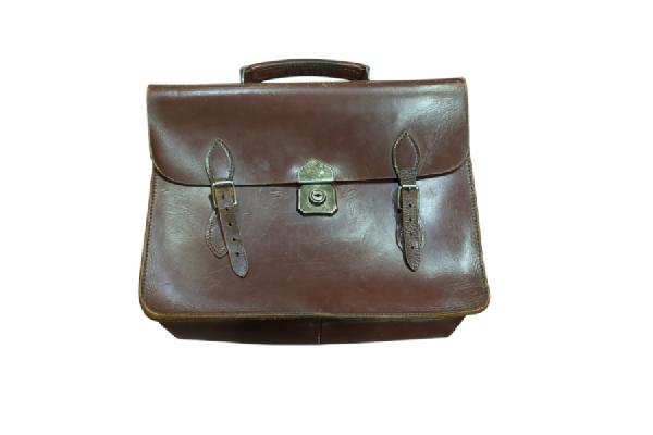 BAG015