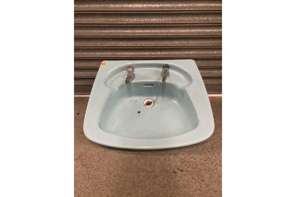 BATH104