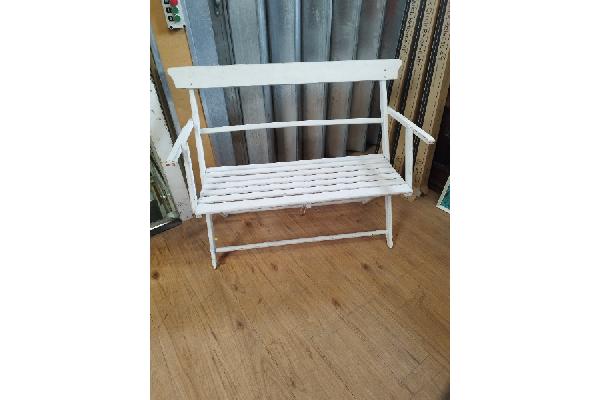 BENCH107