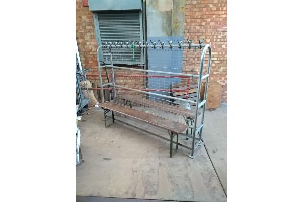 BENCH108