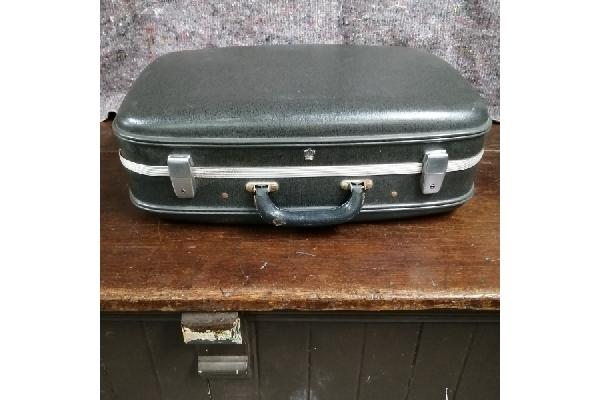 CASE010