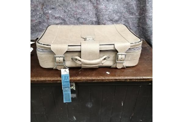 CASE022