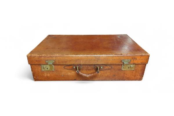 CASE121
