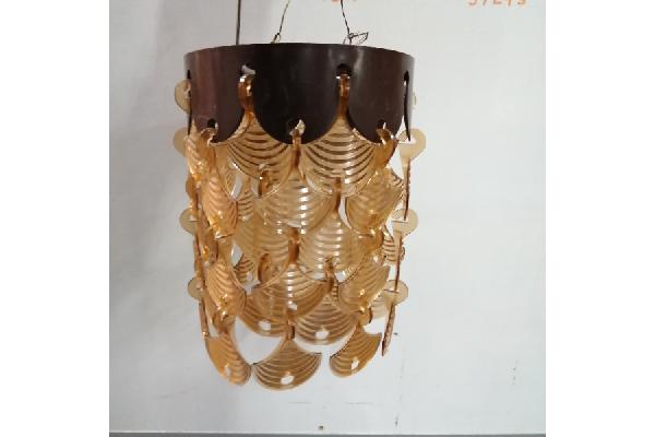 SHADE013